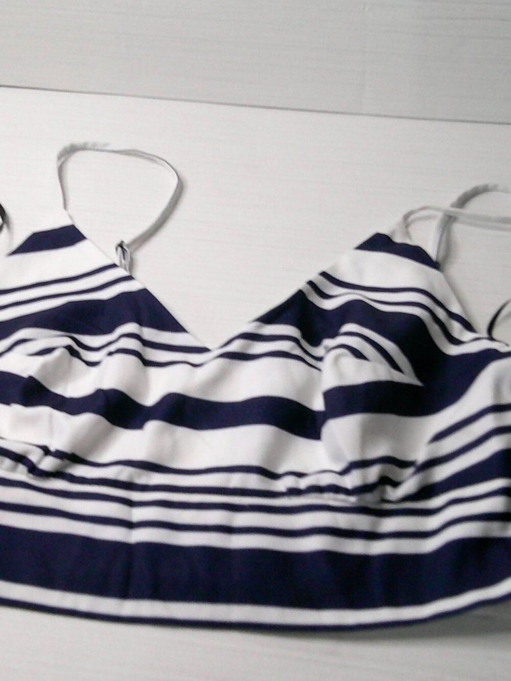 Share Forever 21 Stripe Crop Top Size Medium